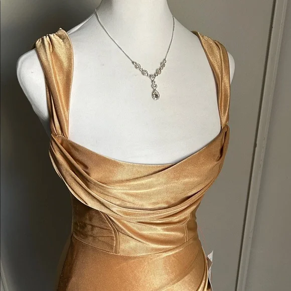 New ASOS Sleeveless Gold Sheen Cowl Neck Ruched Formal Prom Evening Dress - Picture 12 of 16